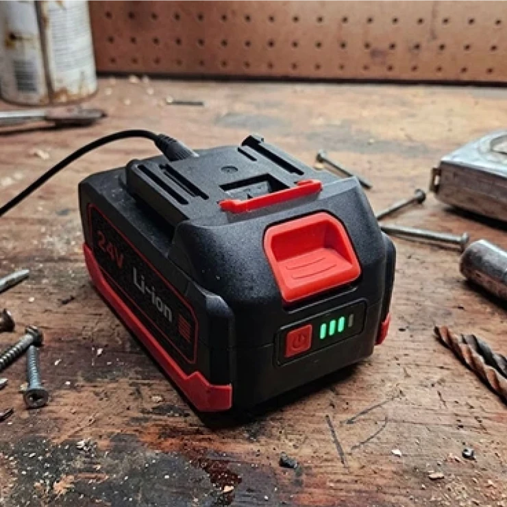 WOODRANGER 24V rechargeable battery โ no gas or cords needed